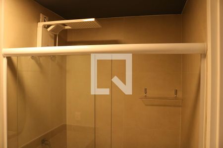 Banheiro de kitnet/studio para alugar com 1 quarto, 25m² em Perdizes, São Paulo