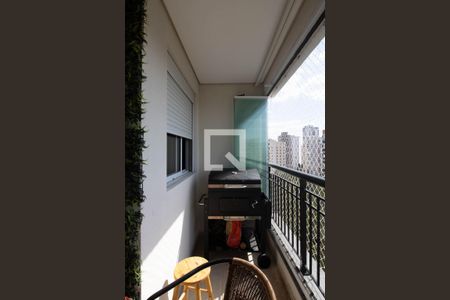 Sacada de apartamento à venda com 3 quartos, 72m² em Vila Suzana, São Paulo