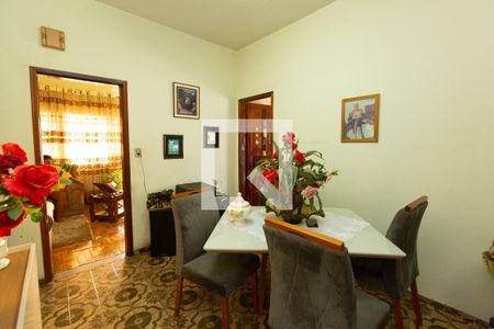 Casa à venda com 6 quartos, 600m² em Darcy Vargas, Belo Horizonte