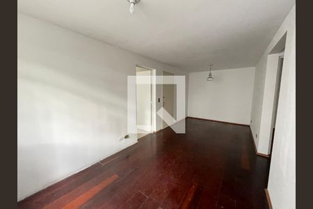 Apartamento para alugar com 2 quartos, 53m² em Lajeado, Cotia