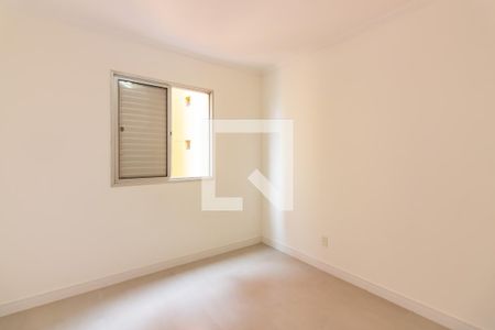 Quarto 2 de apartamento para alugar com 2 quartos, 65m² em Jaguaribe, Osasco