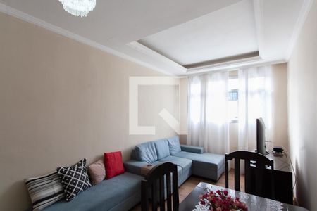 Sala de apartamento à venda com 2 quartos, 70m² em Heliópolis, Belo Horizonte