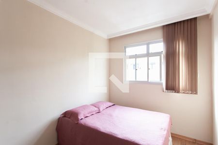 Quarto 1 de apartamento à venda com 2 quartos, 70m² em Heliópolis, Belo Horizonte