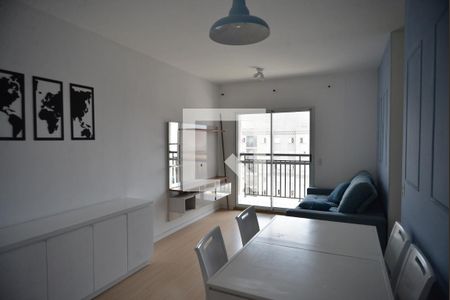 Sala de apartamento à venda com 2 quartos, 66m² em Vila Metalúrgica, Santo André