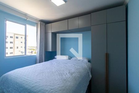 Quarto 1 de apartamento para alugar com 2 quartos, 55m² em Uberaba, Curitiba