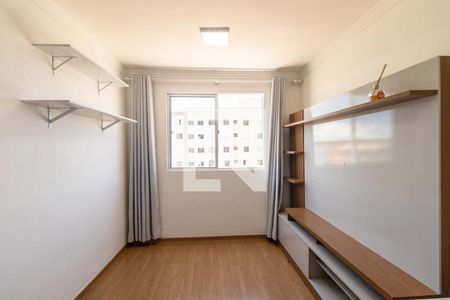 Sala de apartamento para alugar com 2 quartos, 55m² em Uberaba, Curitiba