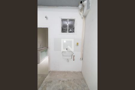 Casa para alugar com 1 quarto, 45m² em Cascadura, Rio de Janeiro