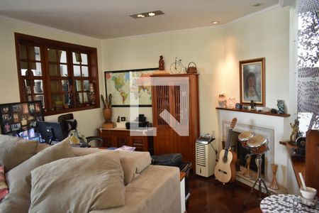 Sala de casa à venda com 4 quartos, 308m² em Vila da Saúde, São Paulo