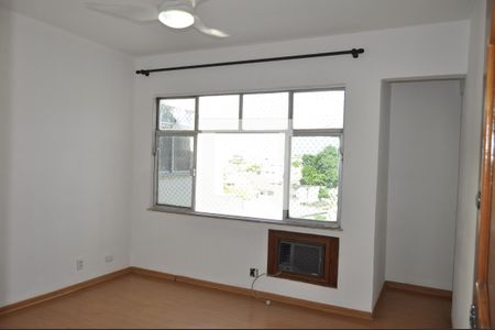 Apartamento para alugar com 2 quartos, 65m² em Quintino Bocaiúva, Rio de Janeiro