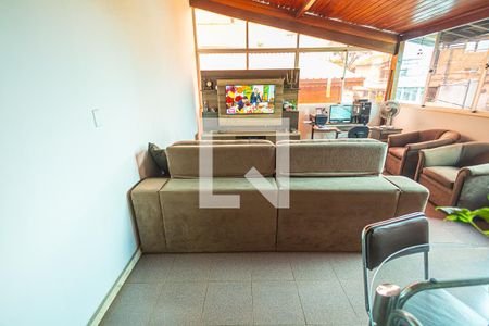 sala / 2º andar de casa à venda com 3 quartos, 376m² em São João Batista, Belo Horizonte