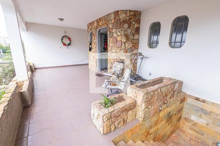 varanda de casa à venda com 5 quartos, 376m² em São João Batista, Belo Horizonte