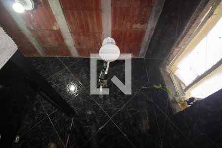 Banheiro Social de casa à venda com 2 quartos, 70m² em Quintas do Jacubá, Contagem