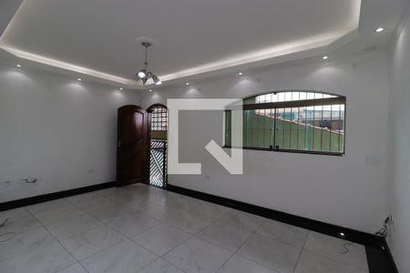 Sala de casa para alugar com 2 quartos, 120m² em Jardim Rina, Santo André