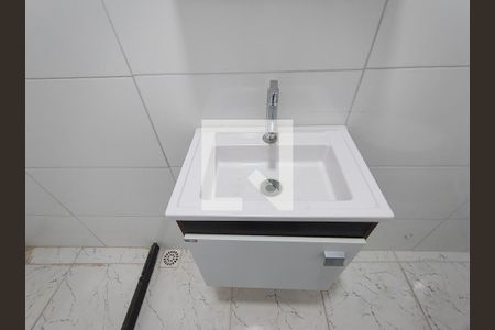 Banheiro de casa à venda com 2 quartos, 65m² em Jacarepaguá, Rio de Janeiro