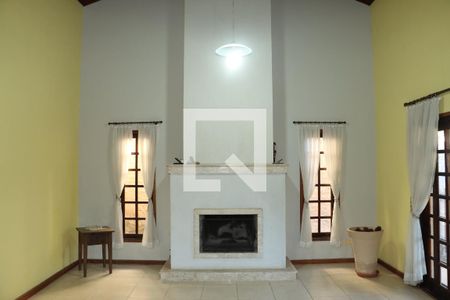 Casa de Condomínio para alugar com 3 quartos, 362m² em Chácara Represinha, Cotia