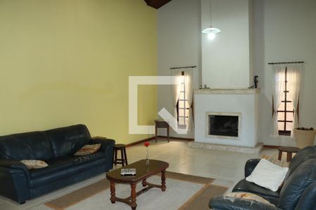 Casa de Condomínio para alugar com 3 quartos, 362m² em Chácara Represinha, Cotia