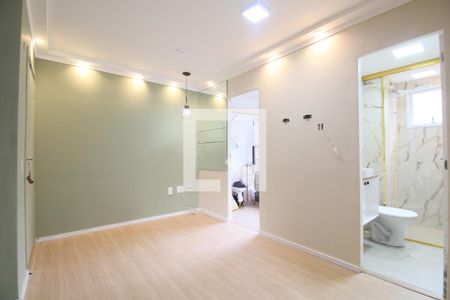 Sala/Cozinha de apartamento para alugar com 2 quartos, 37m² em Jardim Monte Kemel, São Paulo