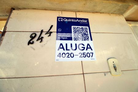 Placa de casa à venda com 3 quartos, 100m² em Vigário Geral, Rio de Janeiro