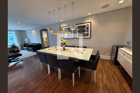 Apartamento à venda com 3 quartos, 167m² em Vila Sofia, São Paulo