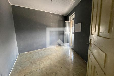 Quarto de casa para alugar com 1 quarto, 48m² em Parque Pauliceia, Duque de Caxias