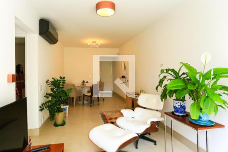 Sala de apartamento para alugar com 2 quartos, 68m² em Vila Progredior, São Paulo