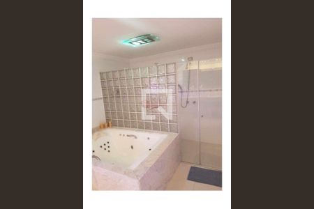 Casa à venda com 5 quartos, 600m² em Vila Antonieta, São Paulo