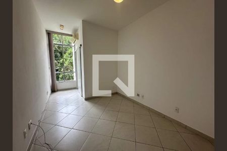 Apartamento à venda com 2 quartos, 75m² em Copacabana, Rio de Janeiro