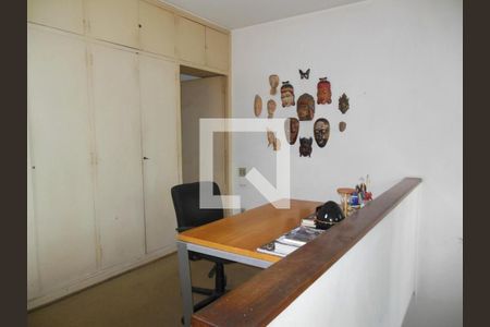 Casa à venda com 3 quartos, 301m² em Jardim Vitoria Regia (Zona Oeste), São Paulo