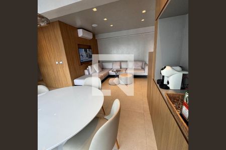 Apartamento à venda com 2 quartos, 84m² em Vila Olímpia, São Paulo