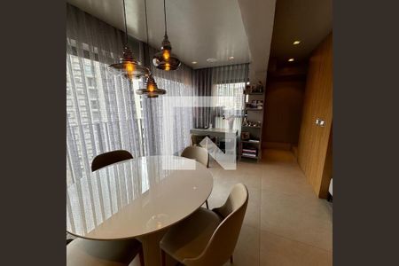 Apartamento à venda com 2 quartos, 84m² em Vila Olímpia, São Paulo