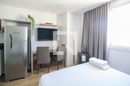 Sala/Quarto/Cozinha de kitnet/studio para alugar com 1 quarto, 19m² em Brás, São Paulo