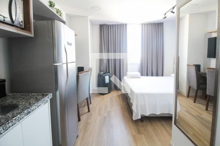 Sala/Quarto/Cozinha de kitnet/studio para alugar com 1 quarto, 19m² em Brás, São Paulo