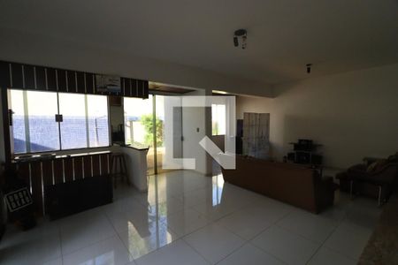Sala 2 de casa para alugar com 4 quartos, 500m² em Jardim Recreio, Ribeirão Preto