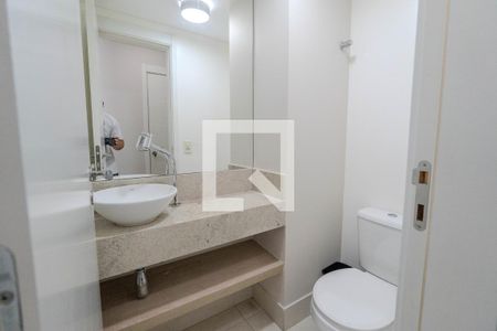 Lavabo de apartamento para alugar com 1 quarto, 49m² em Bela Vista, São Paulo