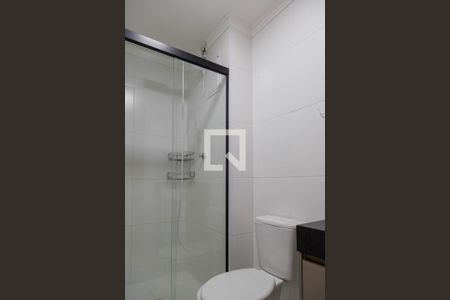 Banheiro de kitnet/studio para alugar com 1 quarto, 37m² em Centro, Guarulhos