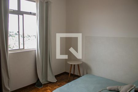 Quarto 2 de apartamento à venda com 4 quartos, 100m² em Lagoinha, Belo Horizonte