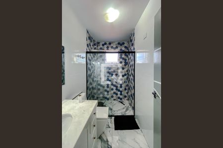 Banheiro de apartamento para alugar com 1 quarto, 50m² em Liberdade, São Paulo