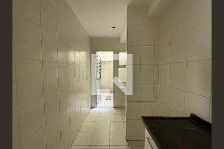Cozinha de apartamento para alugar com 2 quartos, 54m² em Caiapia, Cotia
