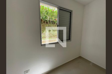 Quarto 01 de apartamento para alugar com 2 quartos, 54m² em Caiapia, Cotia