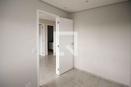Quarto de apartamento à venda com 2 quartos, 36m² em Jardim Angela (zona Leste), São Paulo