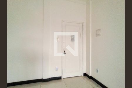 Entrada de apartamento para alugar com 2 quartos, 66m² em Imperial de São Cristóvão, Rio de Janeiro