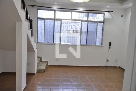 Casa de Condomínio para alugar com 6 quartos, 267m² em Méier, Rio de Janeiro