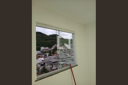 Quarto de casa para alugar com 1 quarto, 32m² em Itanhangá, Rio de Janeiro