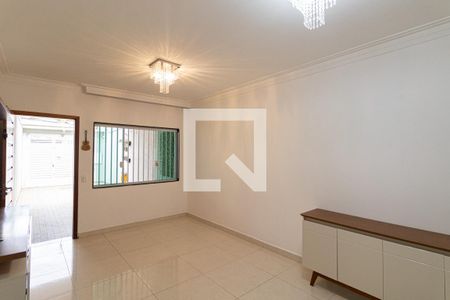 Sala de casa à venda com 3 quartos, 101m² em Vila Feliz, São Paulo