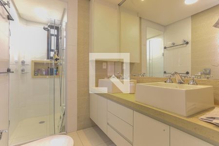 Suite de apartamento à venda com 3 quartos, 100m² em Cambuci, São Paulo