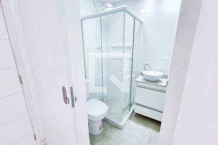 Banheiro  de apartamento à venda com 1 quarto, 34m² em Centro, Rio de Janeiro