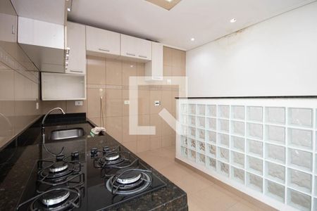 Sala / Cozinha  de casa para alugar com 2 quartos, 70m² em Vila Medeiros, São Paulo