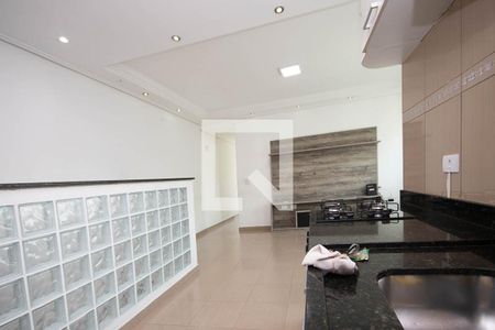 Sala / Cozinha  de casa para alugar com 2 quartos, 70m² em Vila Medeiros, São Paulo