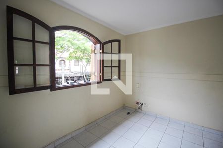 Quarto 1 de casa para alugar com 2 quartos, 79m² em Jardim Guarau, São Paulo