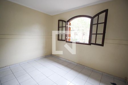 Quarto 1 de casa para alugar com 2 quartos, 79m² em Jardim Guarau, São Paulo